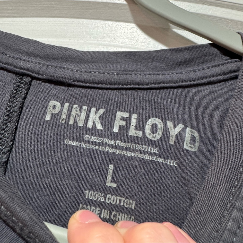 Pink Floyd Graphic Tee - image 3